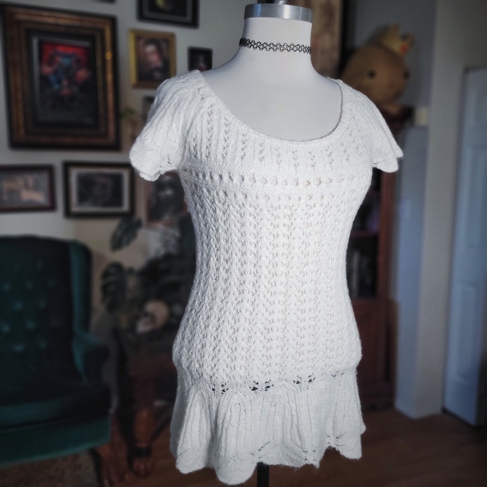 Free People White Cable Knit Lace Crochet Short Sleeve Ruffle Hem Top S